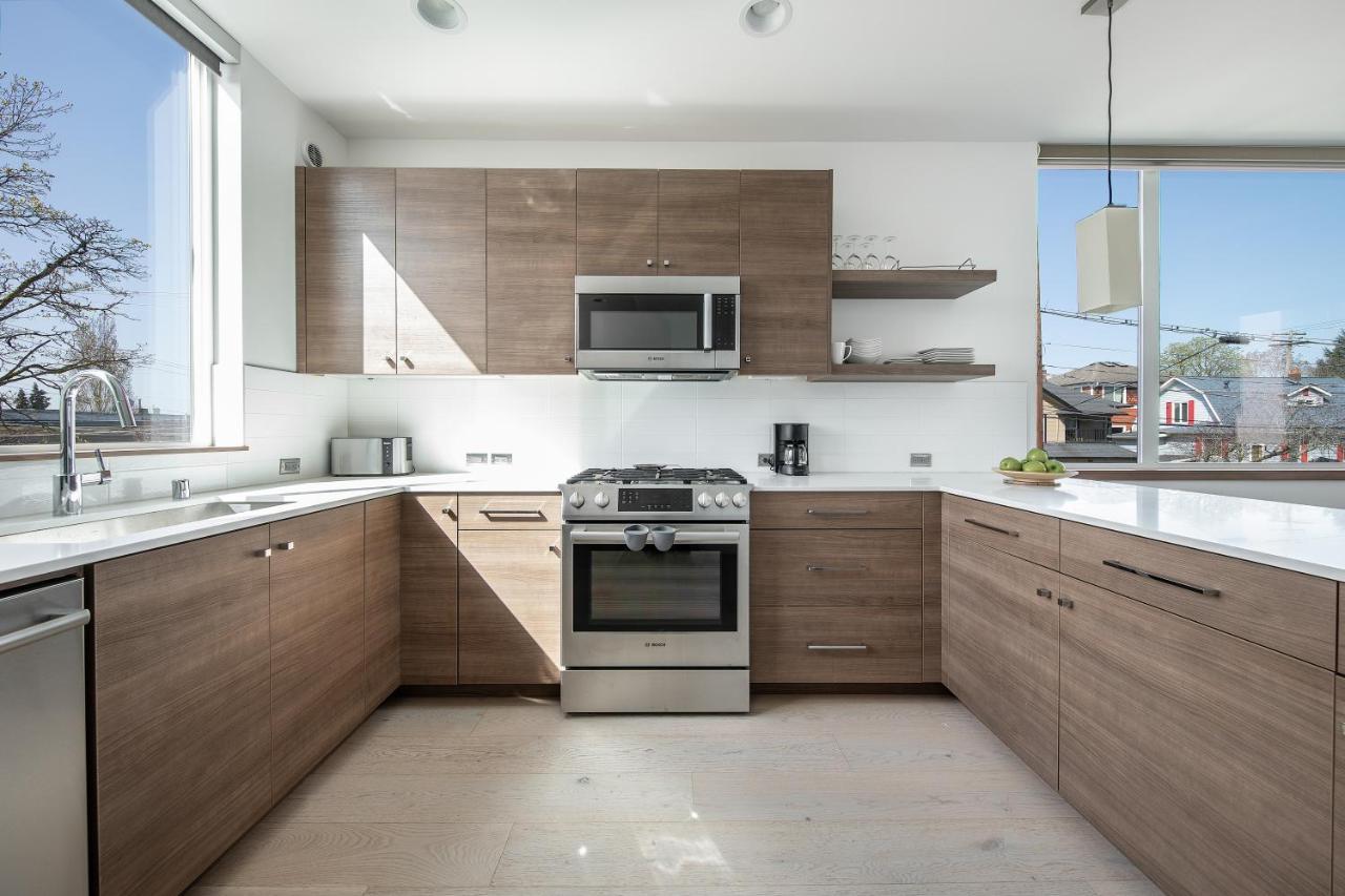 Modern Townhome In Seattle'S Central District With Rooftop Exterior photo