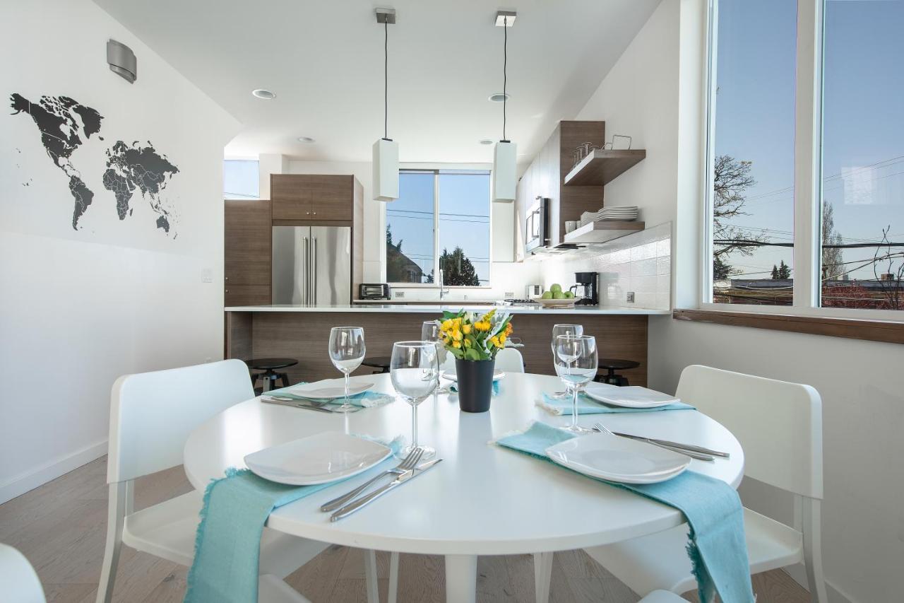 Modern Townhome In Seattle'S Central District With Rooftop Exterior photo